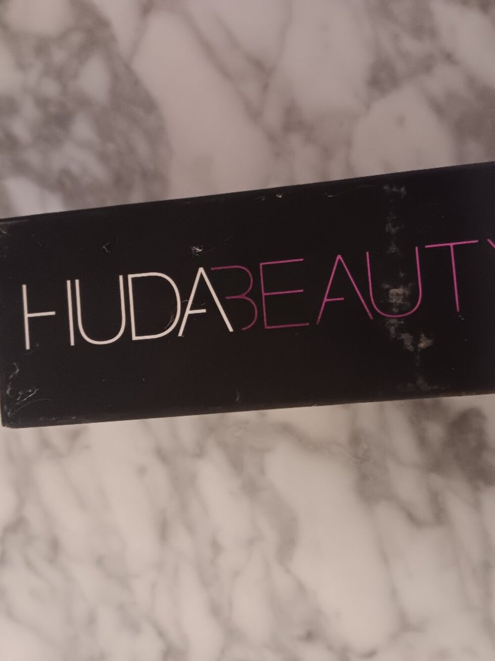 Huda Beauty 240N Toasted Coconut